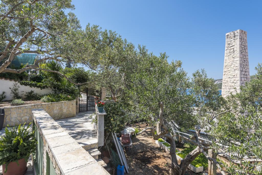 Relaxing Beach Holiday House Hvar Town Exterior photo